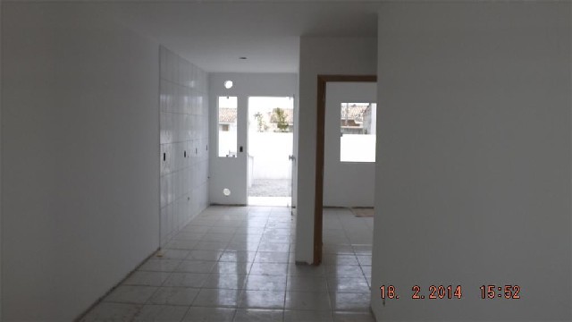 Casa geminada no santa regina espinheiros